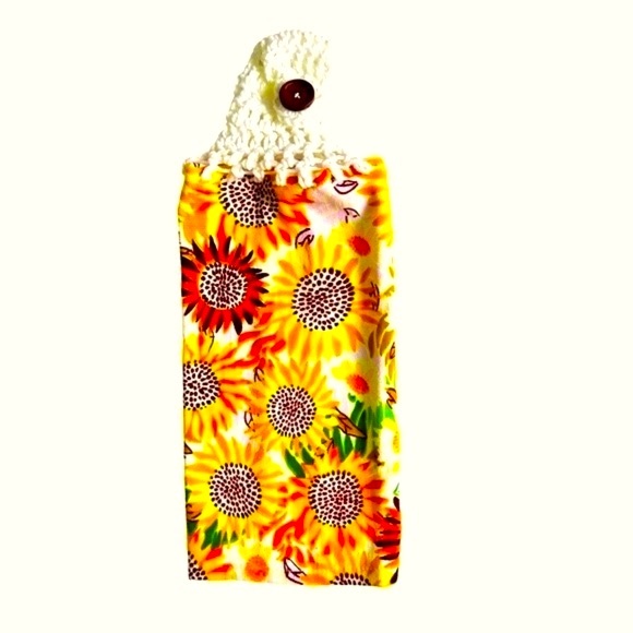 Hand Crafted Colorful Yellow Floral Sunflowers Hanging Hand Towels Crochet Top - Picture 5 of 10